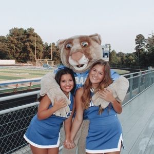 Meet your Posher, Jennifer